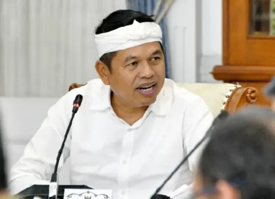 Dedi Mulyadi jelaskan sebenarnya sebutan 'Gubernur Konten' adalah pujian, buka stigma negatif. (Sumber: jabarprov.go.id)