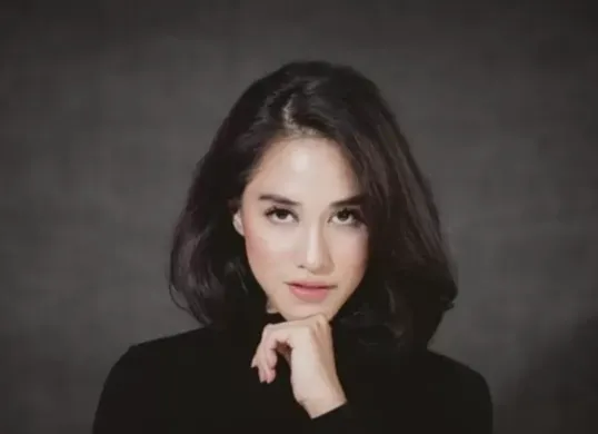 Asyifa Syafningdyah Putriambami Latief, Miss Indonesia 2010. (Sumber: Instagram)