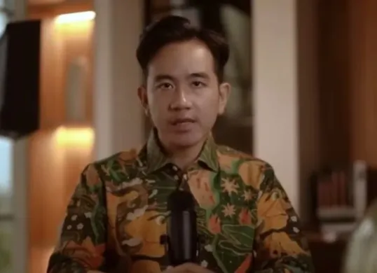 Wapres Gibran menegaskan soal komitmen pemerintah dalam menyiapkan generasi muda hadapi disrupsi teknologi melalui kanal YouTubenya. (Sumber: Tangkap layar YouTube/Gibran Rakabuming)