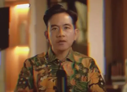 Wapres Gibran pastikan materi AI dan coding bakal masuk kurikulum sekolah demi mempersiapkan generasi muda utuk menghadapi kemajuan teknologi. (Sumber: Tangkap layar YouTube/Gibran Rakabuming)