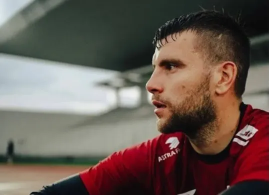 Kiper Timnas Indonesia, Maarten Paes kasih bocoran mengenai peta kekuatan China. (Foto: kitagaruda.id)