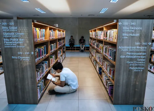 Ilustrasi peringatan Hari Buku Nasional di Perpustakaan Jakarta, Taman Ismail Marzuki (TIM). (Sumber: Poskota/Bilal Nugraha Ginanjar)