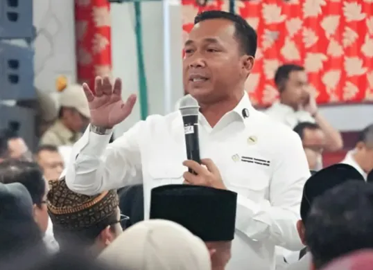 Menteri Kependudukan dan Pembangunan Keluarga Republik Indonesia, Wihaji menentang mengenai kebijakan Vasektomi yang digulirkan Gubernur Jabar Dedi Mulyadi lantaran melanggar Fatwa MUI. (Sumber: Capture Instagram @Wihaji.pwh)