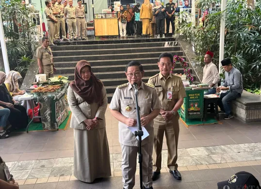 Gubernur Jakarta, Pramono Anung di Balaikota, Senin 5 Mei 2025. (Sumber: Poskota/Pandi Ramedhan)