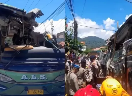 Bus ALS terguling di Padang Panjang, Sumbar, Selasa 6 Mei 2025. 11 tewas, 1 masih terjepit. 25 penumpang dievakuasi ke RS. (Sumber: Capture Instagram @InfoPadangPanjang)