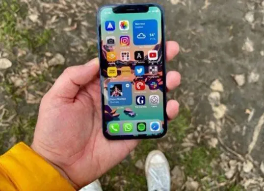 Masalah foto dan video hilang dari galeri HP bisa diatasi dengan beberapa cara. Ikuti panduannya dan tampilkan kembali media kamu. (Sumber: Pinterest)