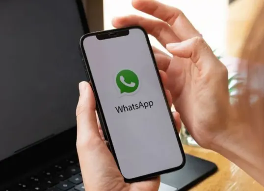 Kini kamu bisa menambahkan tautan langsung ke akun Instagram dari profil WhatsApp milikmu. (Sumber: Pinterest)