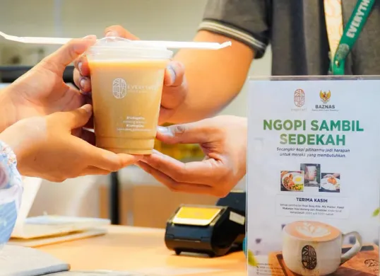 Baznas dan  EveryThey Coffee and Plant meluncurkan program Ngopi Sambil Sedekah. (Sumber: Dok. BAZNAS RI)