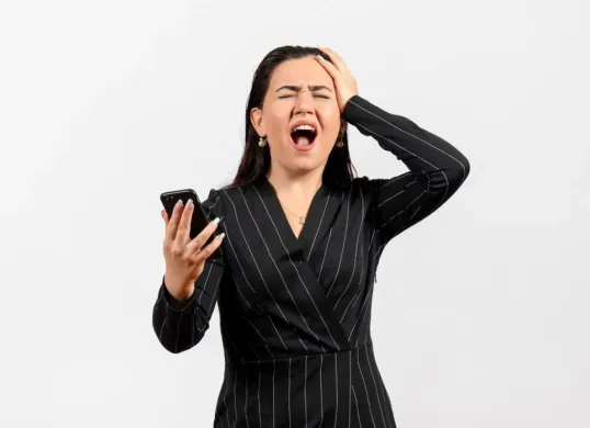 Harus tahu, begini cara amankan data kamu ketika galbay pinjol. (Sumber: Freepik)