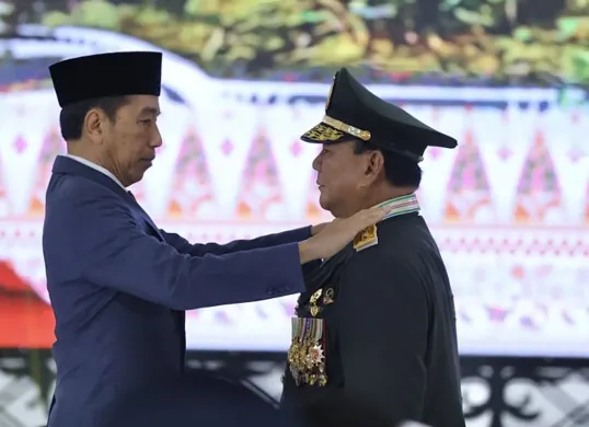 Joko Widodo dan Prabowo Subianto. (Sumber: Website/kemhan)
