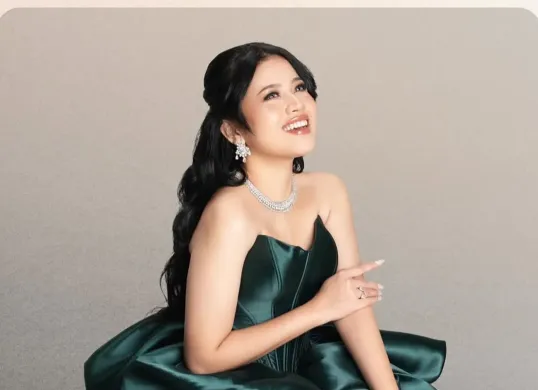 Profil Shabrina Leanor, Grand Finalis Indonesian Idol Season 13 Bersama Fajar Noor (Sumber: Instagram/shabrina_leonita)