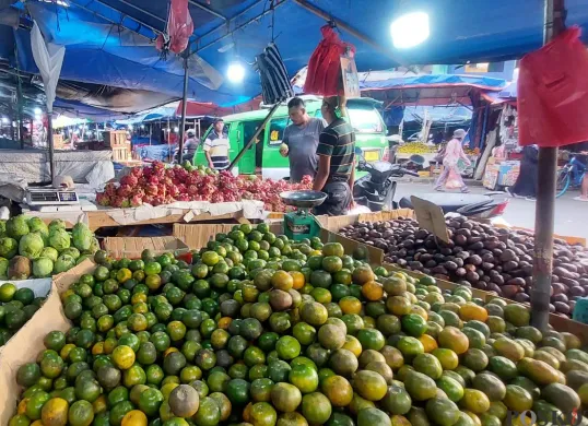 Suasana Pasar Anyar, Kota Bogor, Selasa, 13 Mei 2025. (Sumber: Poskota/Sekar Putri Andini)