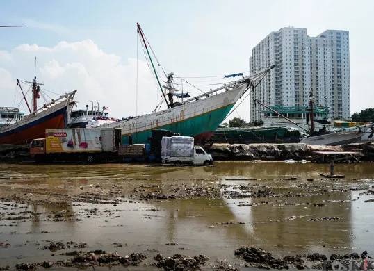 Banjir Rob di Sunda Kelapa