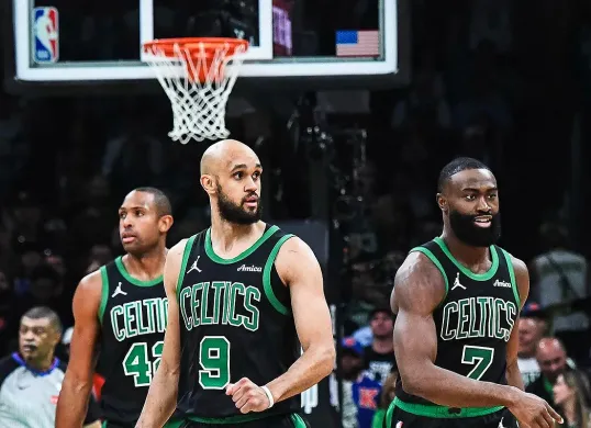 Boston Celtics berpeluang mengulang sejarah comeback dari ketinggalan 1-3 di babak playoffs NBA 2025. (Sumber: Instagram @celtics)
