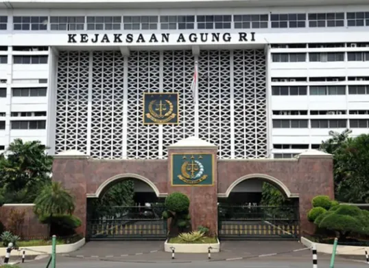 Kejaksaan Agung kerahkan TNI untuk amankan seluruh kantor Kejaksaan di Indonesia. (Sumber: jaksapedia.id)