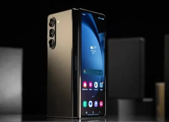 Mahal tapi sepadan! Samsung Galaxy Z Fold 6 hadir dengan teknologi canggih dan fitur premium yang bikin worth it buat dimiliki.
