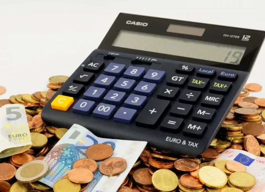 Naikkan limit kartu kredit Anda! Pelajari 3 kriteria utama yang dilihat bank, pengalaman nyata nasabah, dan cara hindari penolakan pengajuan. (Sumber: PxHere)