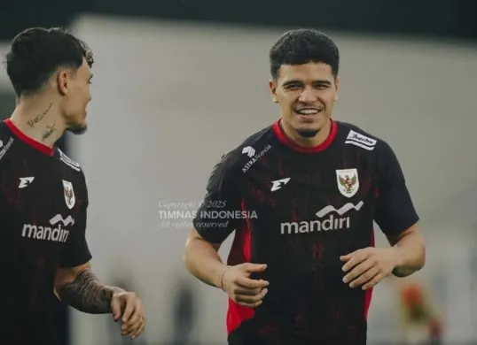 PSSI beberkan alasan Ragnar Oratmangoen tidak dipanggil ke Timnas Indonesia jelang hadapi dua laga pamungkas Grup C ronde ketiga Kualifikasi Piala Dunia 2026 zona Asia. (Foto: kitagaruda.id)