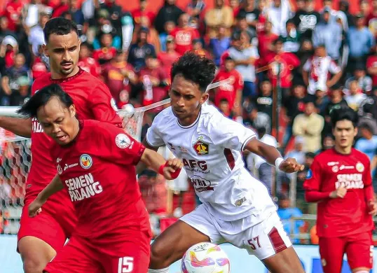 Semen Padang vs Persik Kediri, Kabau Sirah membuang kesempatan bertahan di Liga 1 setelah diimbangi Macan Putih 1-1. (Sumber: Instagram @semenpadangfcid)