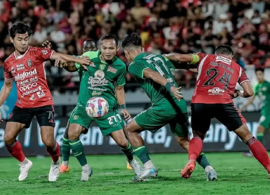 Persebaya dihantui rekor buruk jelang berhadapan dengan Bali United di pertandingan terakhir Liga 1 2024-2025 musim ini. (Foto: Instagram/@officialpersebaya)
