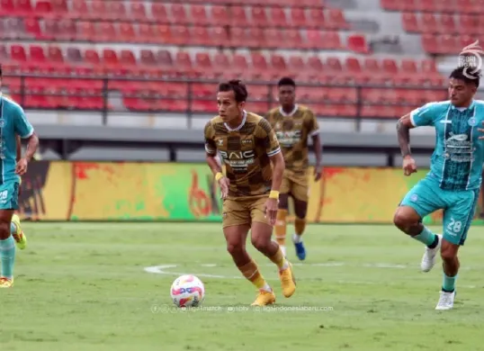 Streaming Dewa United vs PSBS Biak. (Foto: ligaindonesiabaru.com)