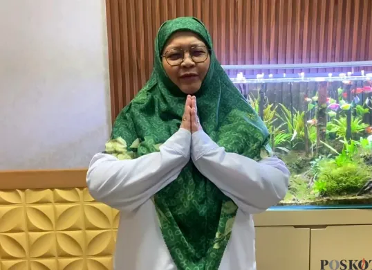 Kepala Disdik Kota Depok, Siti Chaerijah Aurijah. (Sumber: POSKOTA | Foto: Angga Pahlevi)