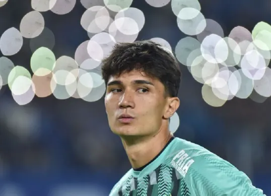 Potret Kevin Ray Mendoza yang dirumorkan hengkang dan berlabuh ke Chonburi FC. (Foto: persib.co.id)