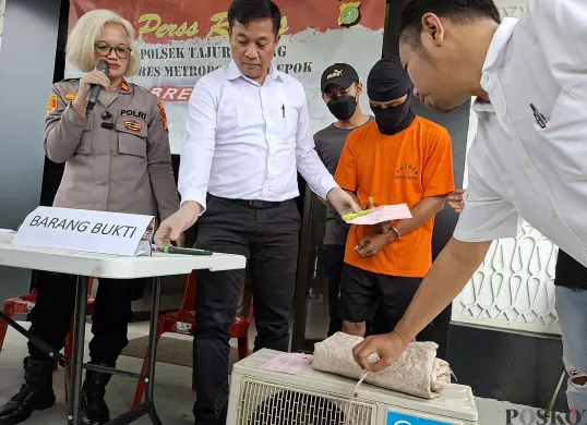 Seorang pemulung ditangkap polisi karena sering mencuri di Kampung Nanggela, Kabupaten Bogor. (Sumber: POSKOTA | Foto: Angga Pahlevi)