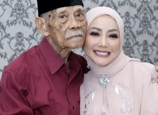 Potret Ayah dan Kristina (Sumber: Instagram/ @kristinadangdut)