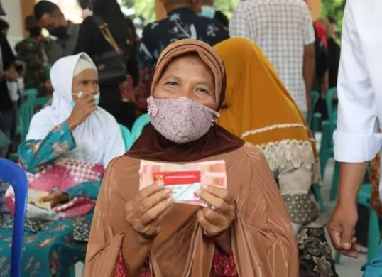 Kemensos siap mencairkan bansos kepada 16,5 juta KPM terpilih. (Sumber: kemensos.go.id)