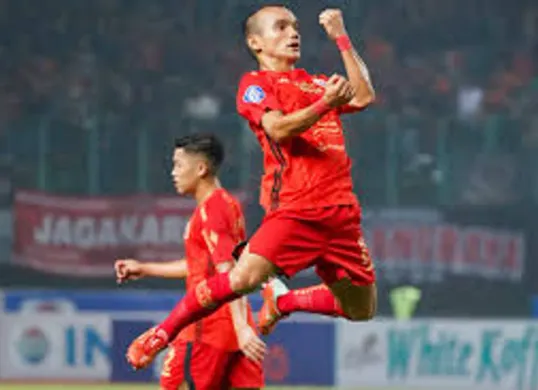 Persaingan Memanas: Persija Jakarta dan Bhayangkara FC Berebut Stjepan Plazonja (Sumber: Dok/Persija)