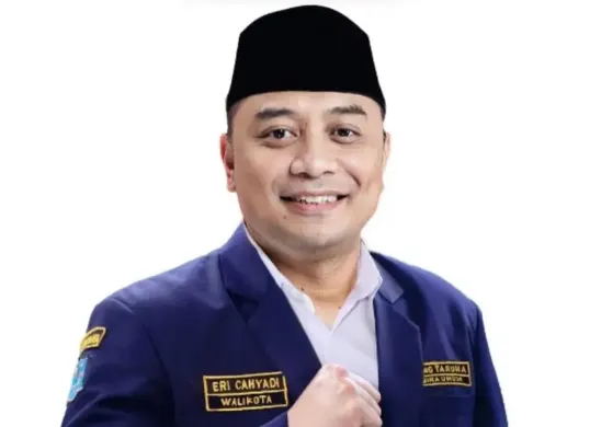 Obrolan seorang admin media sosial Instagram Wali Kota Surabaya, Eri Cahyadi, tengah viral di media sosial. (Sumber: Instagram/@ericahyadi)