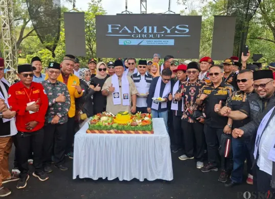 Peringatan HUT ke-3 Tahun FLO Jakarta di Bumi Perkemahan Ragunan, Pasar Minggu, Jakarta Selatan, Minggu, 2 November 2025. (Sumber: Poskota/Angga Pahlevi)