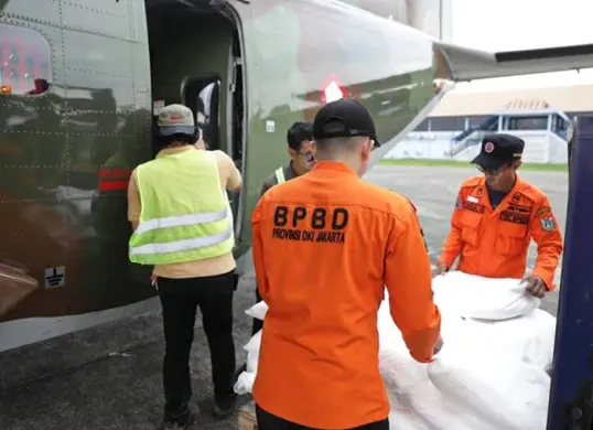 Ilustrasi modifikasi cuaca. (Sumber: Dok. BPBD DKI Jakarta)