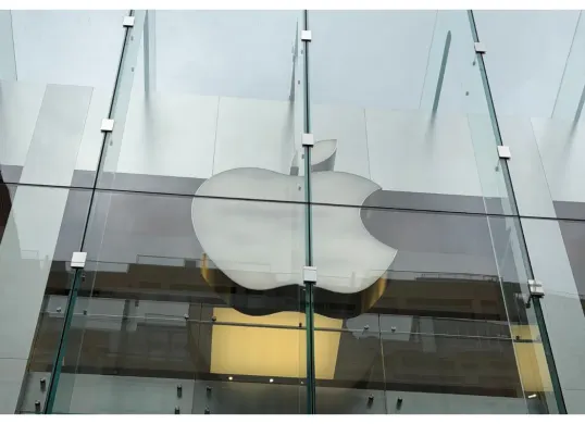 Apple kembali menjadi sorotan global setelah rumor kuat kemunculan iPhone 18 Pro dan iPhone 18 Pro Max. (Sumber: X/@DylanMcD8)