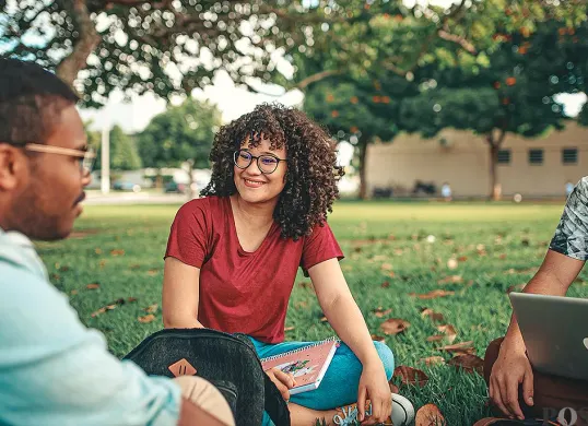 Ilustrasi, belajar bahasa Inggris. (Sumber: Pixabay | Foto: naassomz1)