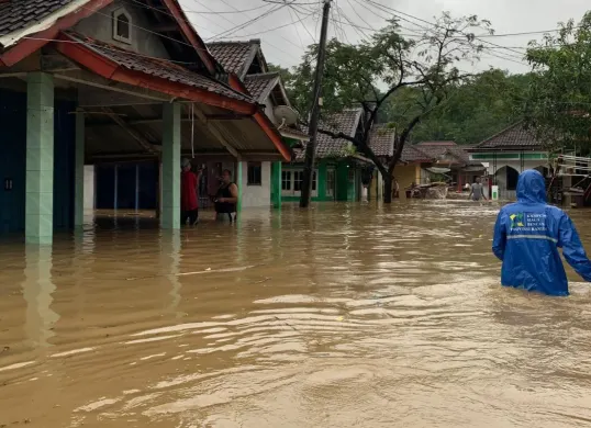 Situasi banjir di kawasan Kecamatan Angsana, Kabupaten Pandeglang. (Sumber: Dok. KSB Pandeglang)