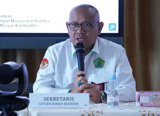 Sekretaris Ditjen Bimas Buddha, Triroso. (Sumber: Istimewa)