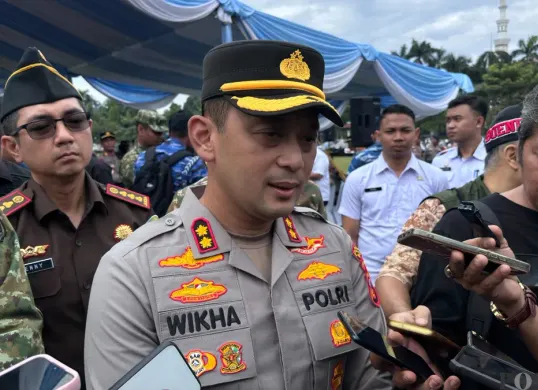 Kapolres Bogor, AKBP Wikha Ardilestanto mengatakan seluruh kecamatan di Kabupaten Bogor berpotensi dilanda bencana. (Sumber: Poskota/Giffar Rivana)