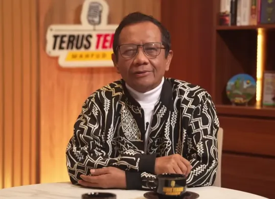 Lagi-Lagi Mahfud MD Bikin Geger! Bongkar Lobi Panas DPR dan Kemenkeu di Balik Kasus Pencucian Uang Rp349 Triliun (Sumber: Youtube/@MahfudMD)