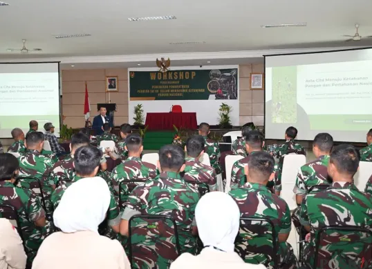 Suasana kegiatan Penguatan Para Peserta DIKTUKPA TNI AD di Markas Besar Sekolah Calon Perwira Angkatan Darat (SECAPA AD) Bandung, Sabtu 8 November 2025. (Sumber: Poskota/Gatot Poedji Utomo)