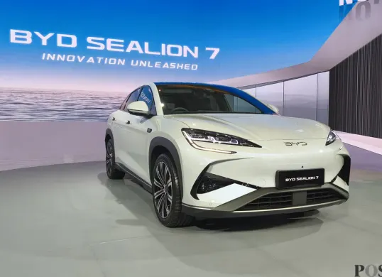 Perusahaan BYD berhasil masuk sepuluh besar mobil terlaris di Indonesia pada periode Januari-Oktober 2025. (Sumber: Poskota/Erwan Hartawan)