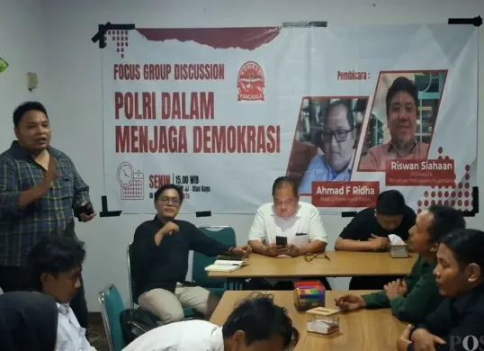 Suasana acara Forum Group Discussion bertajuk 'Polri dalam Menjaga Demokrasi' pada Senin, 10 November 2025. (Sumber: POSKOTA | Foto: Pandi Ramedhan)