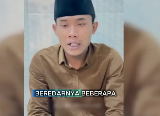 Gus Elham Yahya saat menyampaikan permintaan maaf kedua melalui video pada 12 November 2025. (Sumber: Instagram/@mtibadallah)