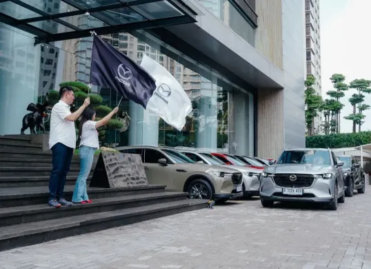PT Eurokars Motor Indonesia mulai menyalurkan mobil Mazda CX-60 Sport kepada konsumen Indonesia. (Sumber: Dok. Mazda Indonesia)
