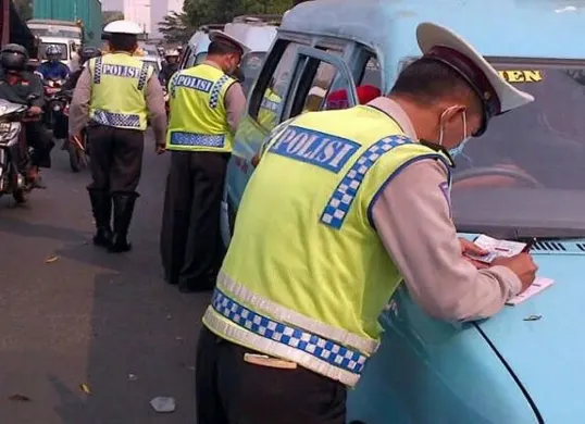 Operasi Zebra Lodaya 2025: Daftar Pelanggaran, Besaran Denda, dan Titik Pengawasan (Sumber: Pinterest)