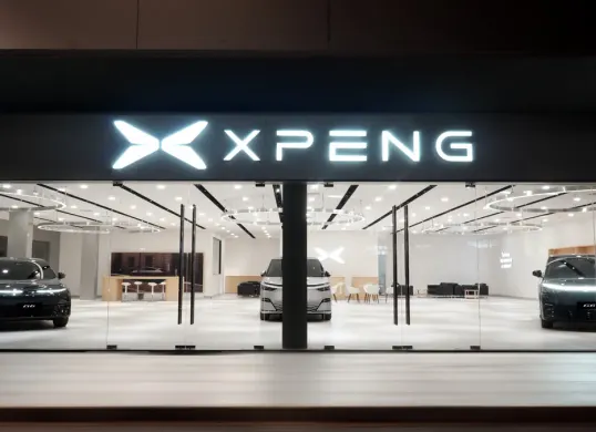 Dealer mobil listrik XPENG di BSD City, Kabupaten Tangerang. XPENG City Store didesain dengan konsep 3S. (Sumber: Dok. XPENG)