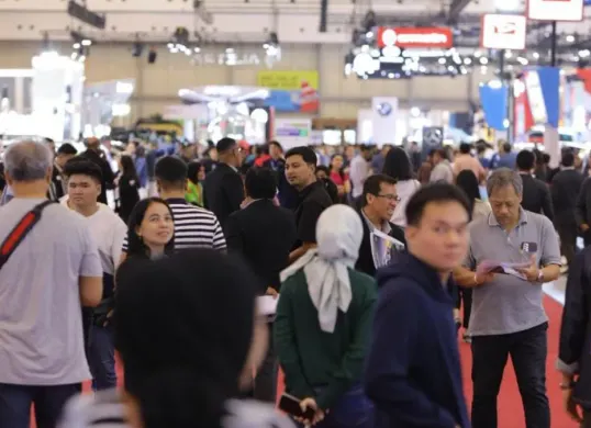 Ilustrasi pengunjung memadati GJAW. (Sumber: Dok. GJAW)