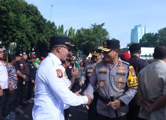 Jelang Nataru, Polda Metro Jaya menggelar Apel Siaga Potmas di Lapangan Presisi Ditlantas Polda Metro Jaya, Rabu, 19 November 2025. (Sumber: Dok Polda Metro Jaya)