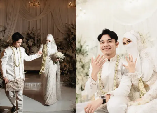 Fiki Naki dan Tina Agustin (Tinandrose) berpose bahagia setelah prosesi ijab kabul yang berlangsung sederhana dan khidmat. (Sumber: Instagram/@fikinaki)